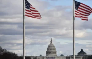 إعلام: الولايات المتحدة تخطط لاختبار أول صاروخ باليستي عابر للقارات بعد قرار ترامب